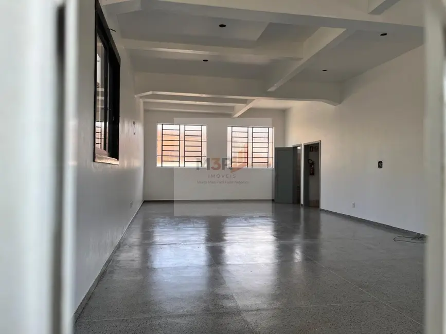 Foto 2 de Sala Comercial para alugar, 80m2 em Centro, Nova Petropolis - RS