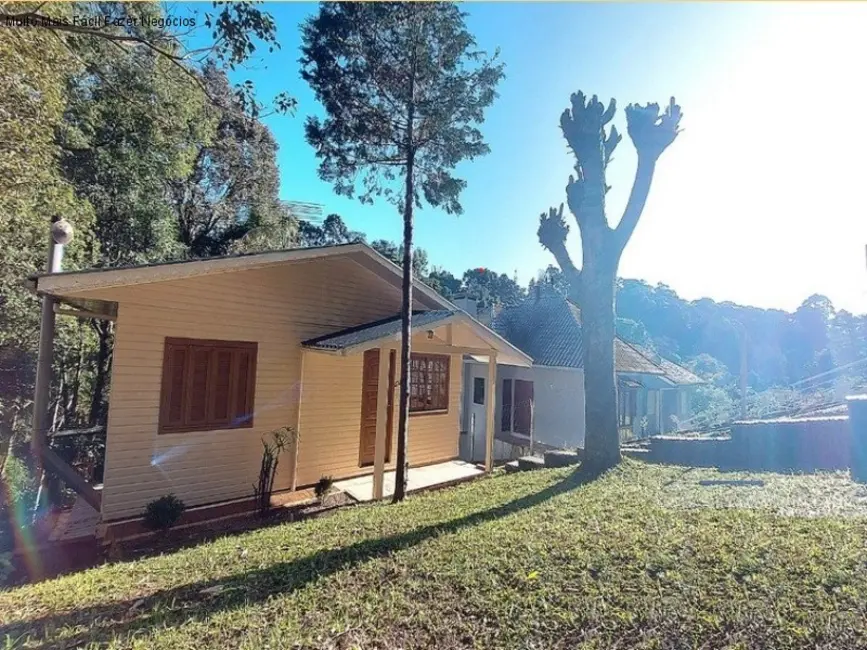 Casa com 3 quartos à venda, 140m2 em Nova Petropolis - RS - imagem 2 Foto 2 de Casa com 3 quartos à venda, 140m2 em Nova Petropolis - RS