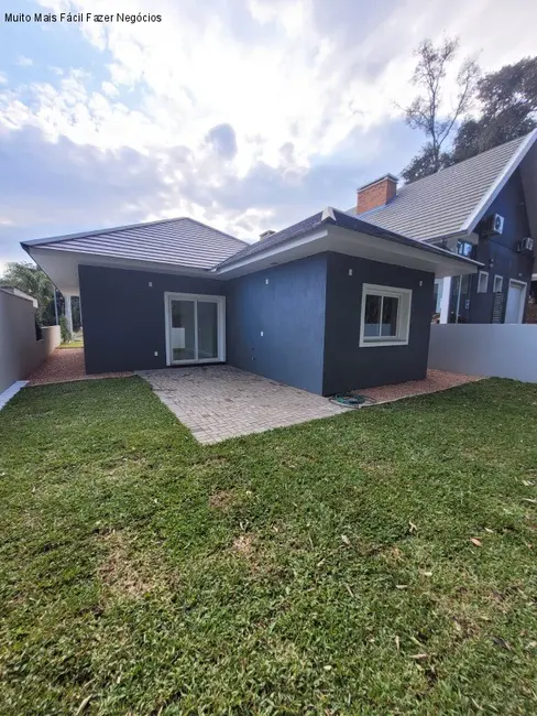 Casa com 3 quartos à venda e para alugar, 120m2 em Nova Petropolis - RS - imagem 7 Foto 7 de Casa com 3 quartos à venda e para alugar, 120m2 em Nova Petropolis - RS