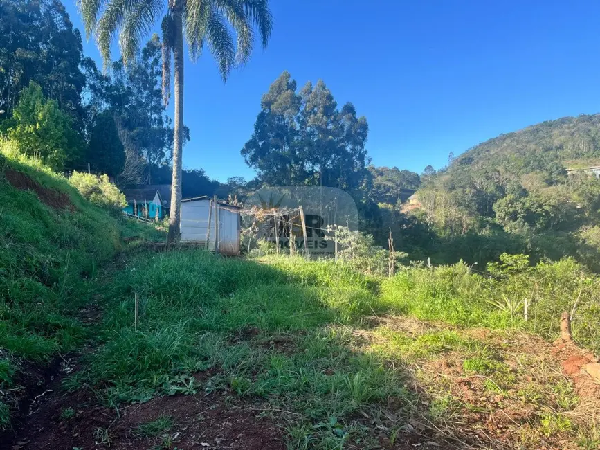 Foto 1 de Terreno / Lote à venda, 399m2 em Nova Petropolis - RS