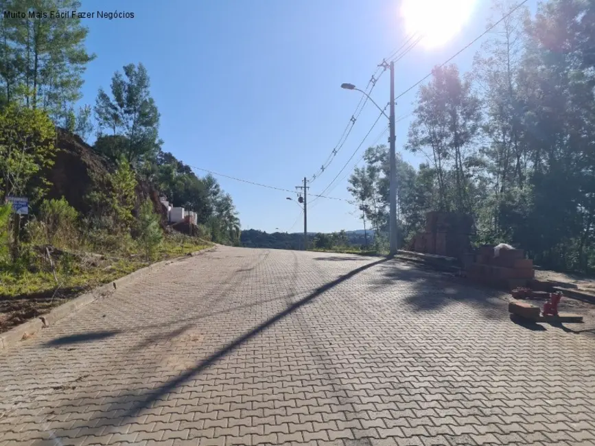 Terreno / Lote à venda, 384m2 em Nova Petropolis - RS - imagem 5 Foto 5 de Terreno / Lote à venda, 384m2 em Nova Petropolis - RS