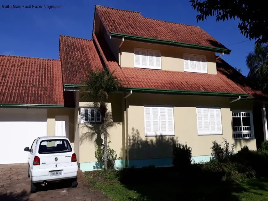 Casa com 5 quartos à venda, 281m2 em Nova Petropolis - RS - imagem 8 Foto 8 de Casa com 5 quartos à venda, 281m2 em Nova Petropolis - RS