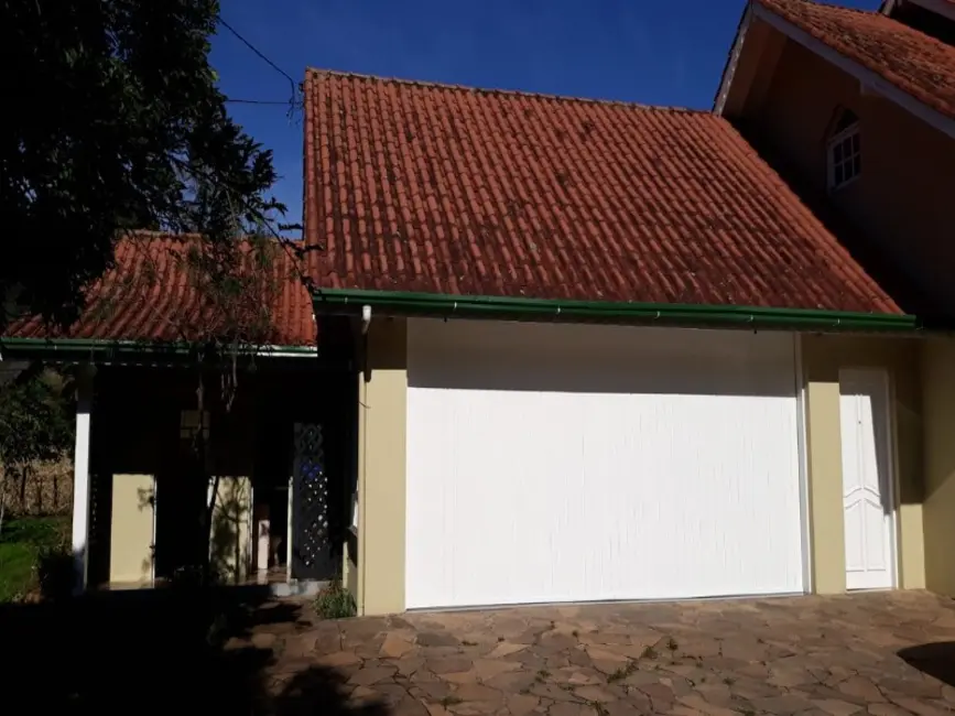 Casa com 5 quartos à venda, 281m2 em Nova Petropolis - RS - imagem 4 Foto 4 de Casa com 5 quartos à venda, 281m2 em Nova Petropolis - RS