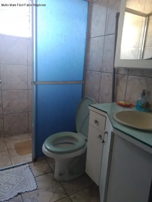 Foto 8 de Casa com 2 quartos à venda, 61m2 em Dois Irmaos - RS