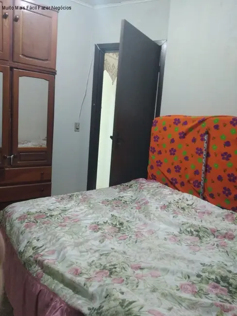 Foto 5 de Casa com 2 quartos à venda, 61m2 em Dois Irmaos - RS