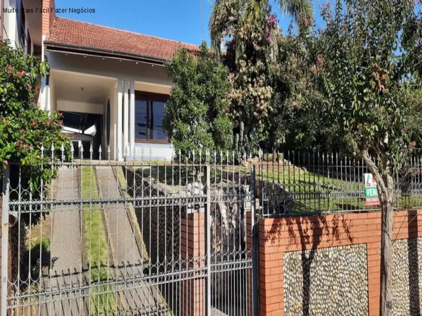 Foto 1 de Casa com 3 quartos à venda, 140m2 em Nova Petropolis - RS