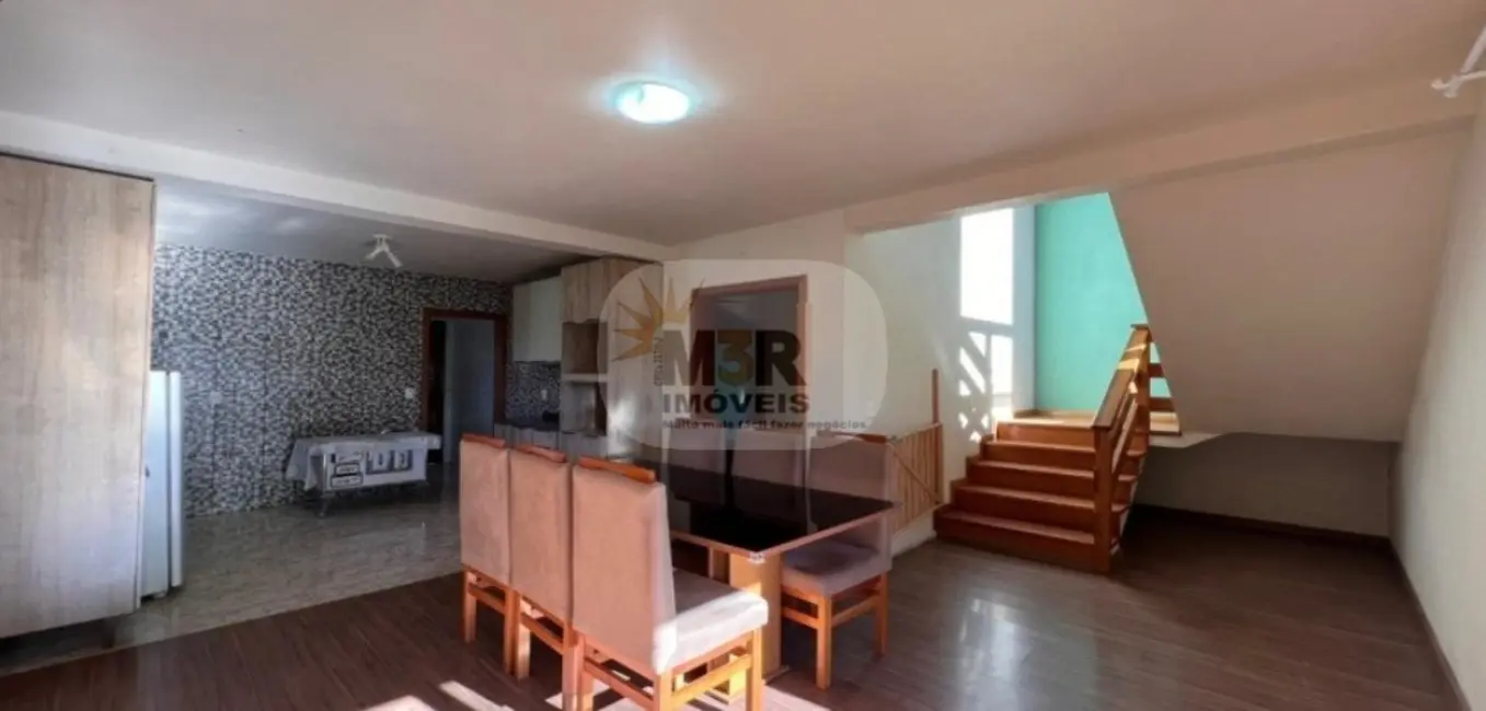 Foto 5 de Casa com 3 quartos à venda e para alugar, 200m2 em Nova Petropolis - RS