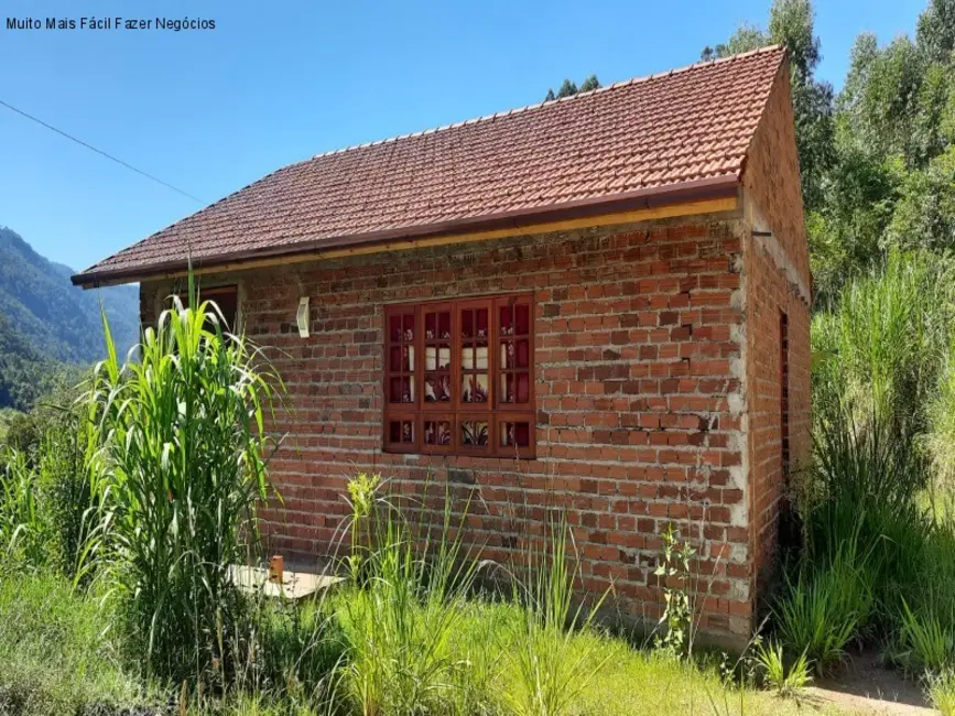 Foto 1 de Sítio / Rancho com 2 quartos à venda, 125m2 em Nova Petropolis - RS