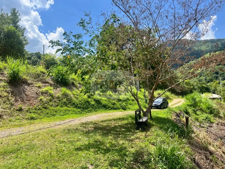Foto 3 de Sítio / Rancho com 2 quartos à venda, 90m2 em Nova Petropolis - RS