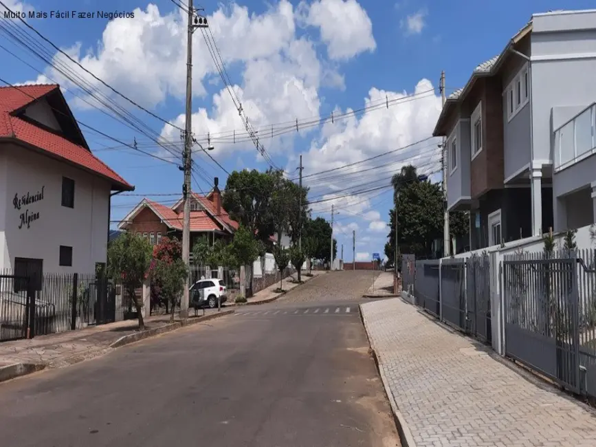 Casa com 3 quartos à venda, 133m2 em Nova Petropolis - RS - imagem 6 Foto 6 de Casa com 3 quartos à venda, 133m2 em Nova Petropolis - RS