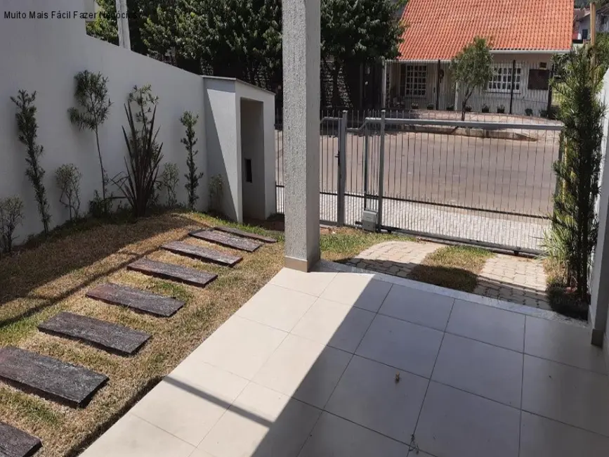 Casa com 3 quartos à venda, 131m2 em Nova Petropolis - RS - imagem 5 Foto 5 de Casa com 3 quartos à venda, 131m2 em Nova Petropolis - RS