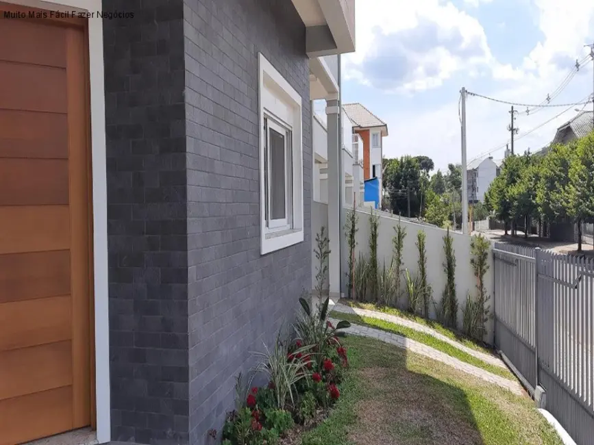 Foto 4 de Casa com 4 quartos à venda, 130m2 em Nova Petropolis - RS