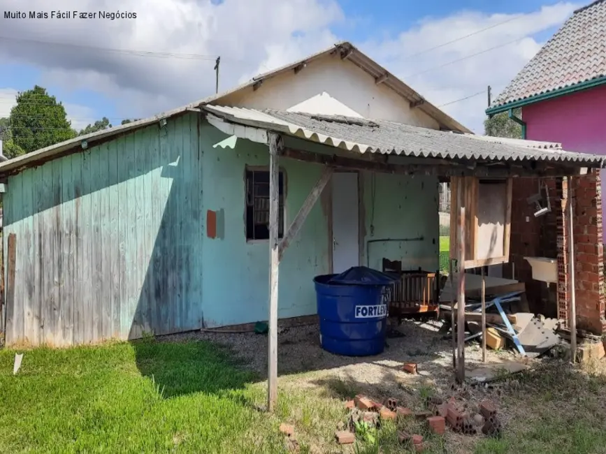 Foto 2 de Casa com 1 quarto à venda, 40m2 em Nova Petropolis - RS