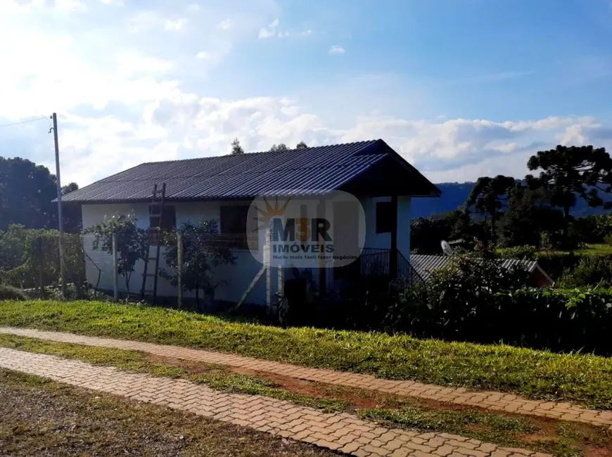 Casa com 3 quartos à venda, 67m2 em Nova Petropolis - RS - imagem 3 Foto 3 de Casa com 3 quartos à venda, 67m2 em Nova Petropolis - RS