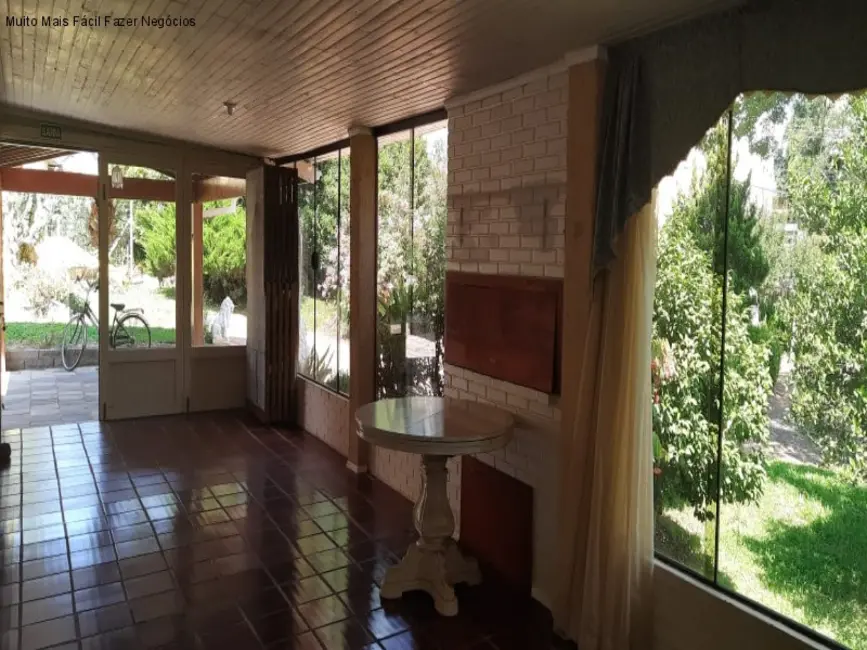 Foto 1 de Sala Comercial com 5 quartos à venda, 210m2 em Nova Petropolis - RS
