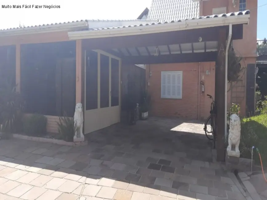 Foto 3 de Sala Comercial com 5 quartos à venda, 210m2 em Nova Petropolis - RS