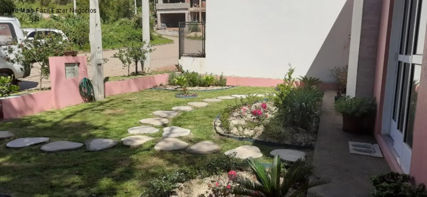 Foto 3 de Casa com 2 quartos à venda, 77m2 em Nova Petropolis - RS