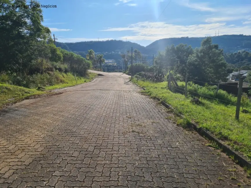 Terreno / Lote à venda, 457m2 em Nova Petropolis - RS - imagem 4 Foto 4 de Terreno / Lote à venda, 457m2 em Nova Petropolis - RS
