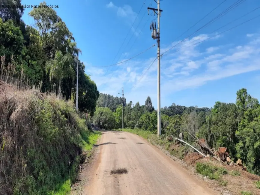 Foto 4 de Terreno / Lote à venda, 675m2 em Nova Petropolis - RS