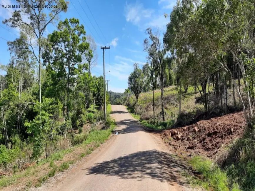 Terreno / Lote à venda, 675m2 em Nova Petropolis - RS - imagem 6 Foto 6 de Terreno / Lote à venda, 675m2 em Nova Petropolis - RS