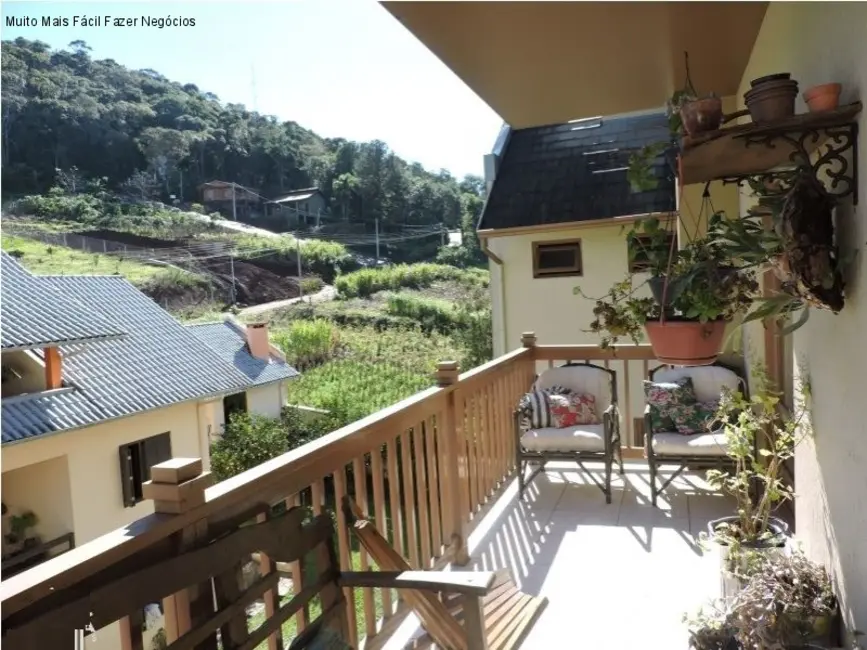 Foto 8 de Apartamento com 3 quartos à venda, 145m2 em Nova Petropolis - RS