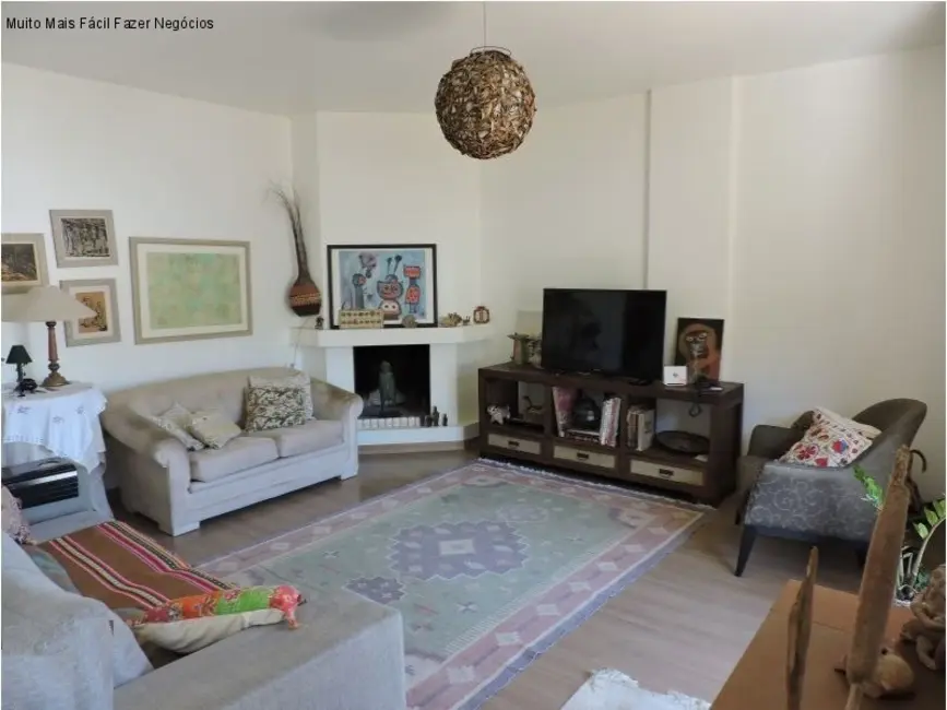 Foto 6 de Apartamento com 3 quartos à venda, 145m2 em Nova Petropolis - RS