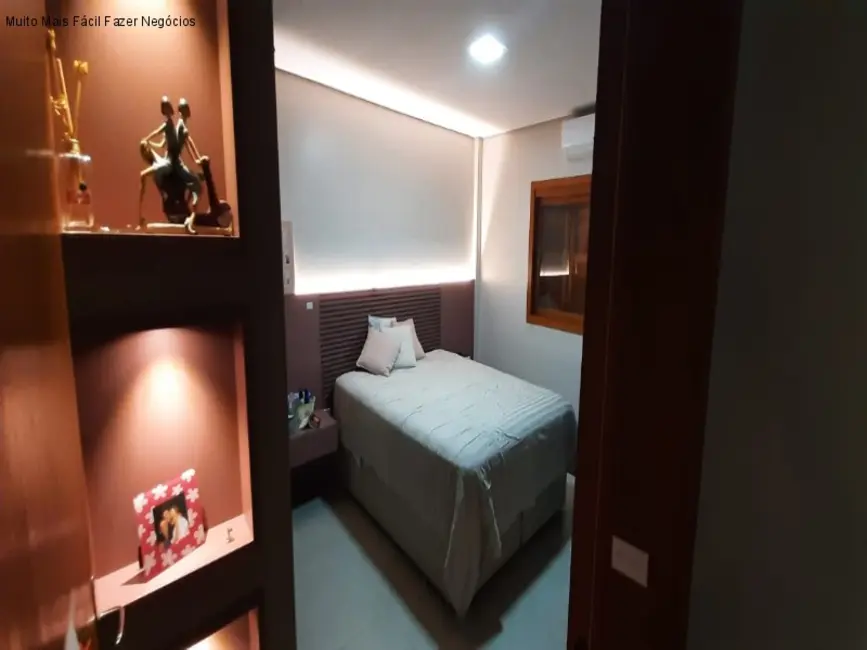Apartamento com 2 quartos à venda, 176m2 em Centro, Picada Cafe - RS - imagem 7 Foto 7 de Apartamento com 2 quartos à venda, 176m2 em Centro, Picada Cafe - RS