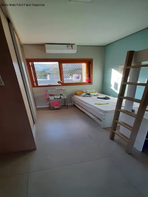 Apartamento com 2 quartos à venda, 176m2 em Centro, Picada Cafe - RS - imagem 9 Foto 9 de Apartamento com 2 quartos à venda, 176m2 em Centro, Picada Cafe - RS