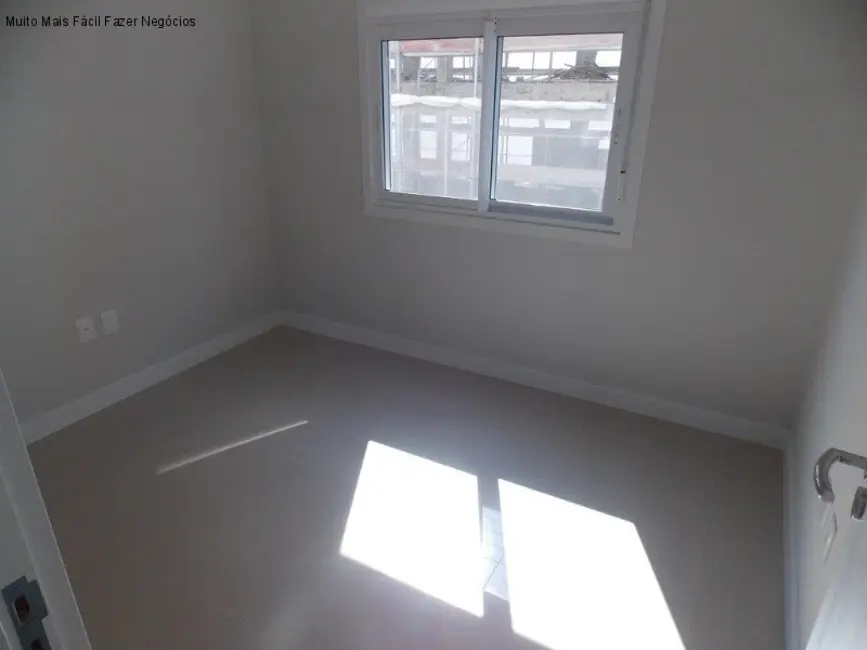 Apartamento com 3 quartos à venda, 92m2 em Capao Da Canoa - RS - imagem 5 Foto 5 de Apartamento com 3 quartos à venda, 92m2 em Capao Da Canoa - RS