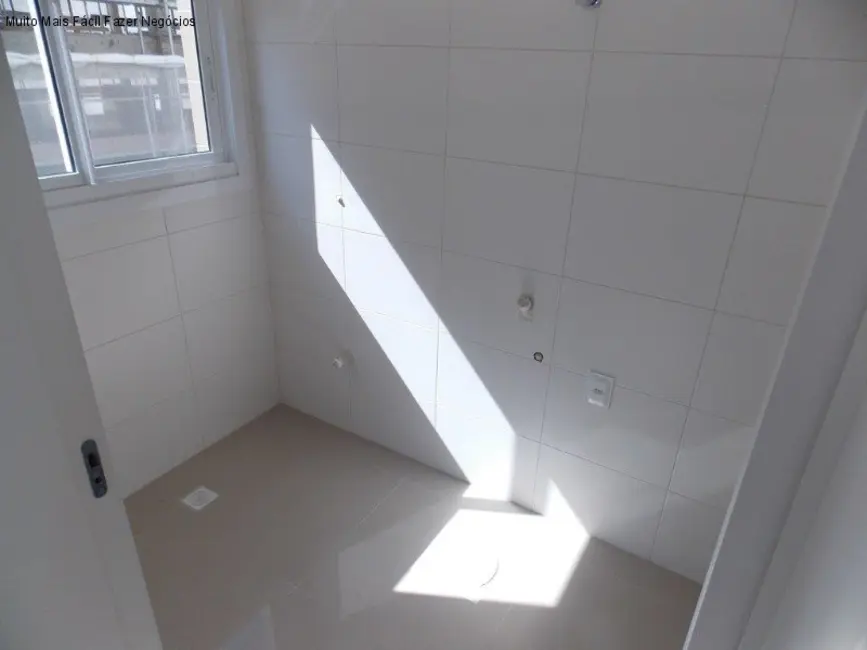 Apartamento com 3 quartos à venda, 92m2 em Capao Da Canoa - RS - imagem 7 Foto 7 de Apartamento com 3 quartos à venda, 92m2 em Capao Da Canoa - RS