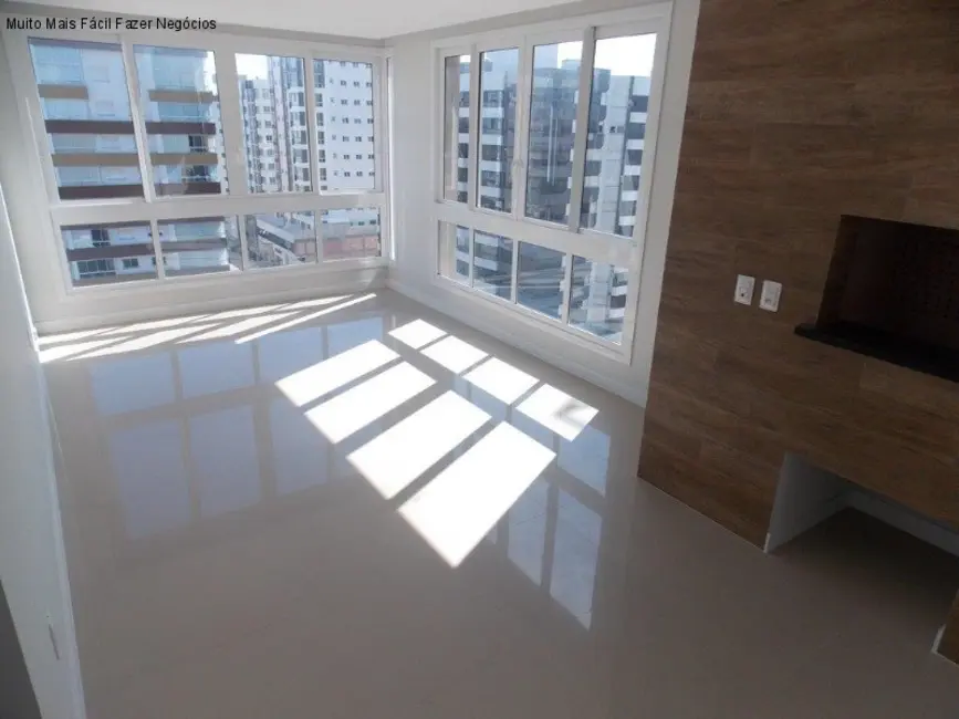 Apartamento com 3 quartos à venda, 92m2 em Capao Da Canoa - RS - imagem 8 Foto 8 de Apartamento com 3 quartos à venda, 92m2 em Capao Da Canoa - RS