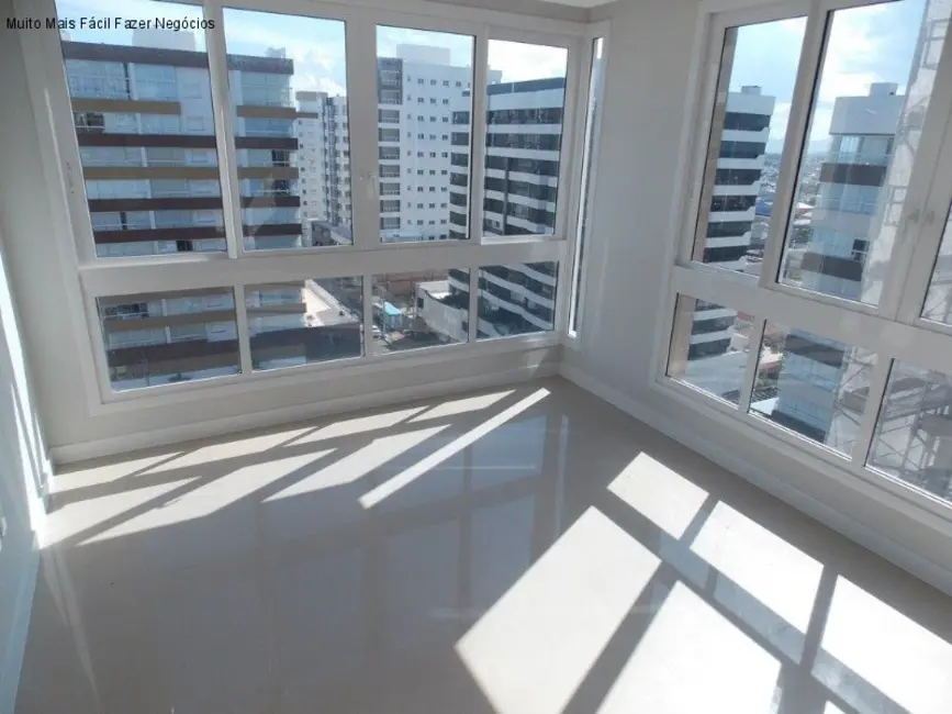 Foto 1 de Apartamento com 3 quartos à venda, 92m2 em Capao Da Canoa - RS