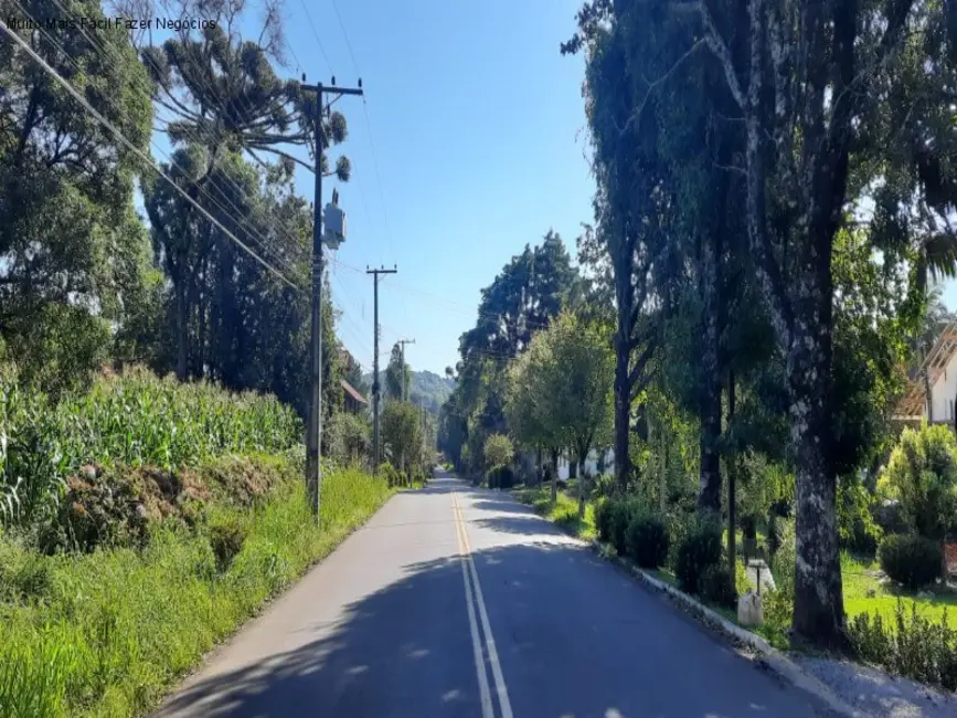 Foto 4 de Terreno / Lote à venda, 823m2 em Nova Petropolis - RS