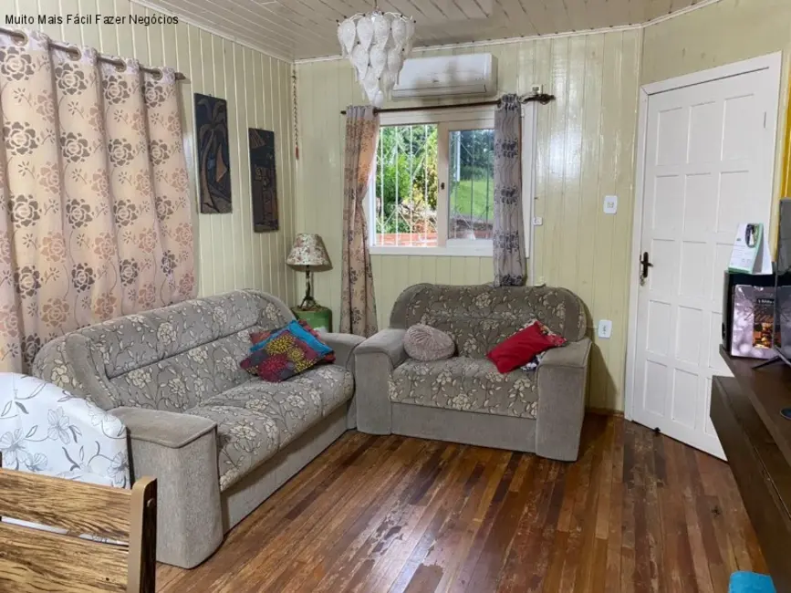 Casa com 3 quartos à venda, 110m2 em Picada Cafe - RS - imagem 9 Foto 9 de Casa com 3 quartos à venda, 110m2 em Picada Cafe - RS