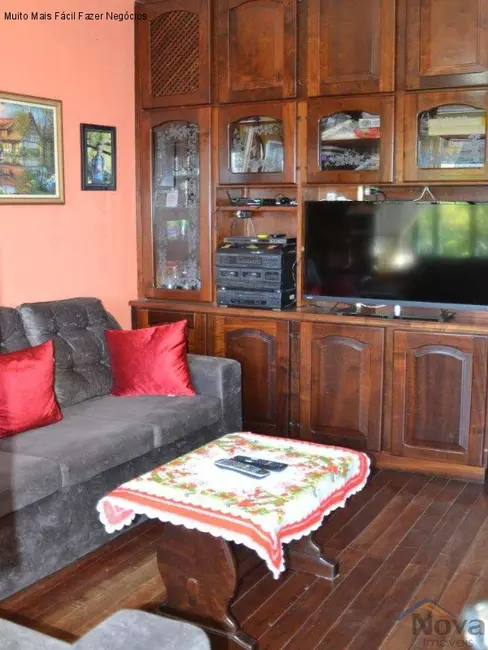 Foto 8 de Casa com 4 quartos à venda, 180m2 em Nova Petropolis - RS