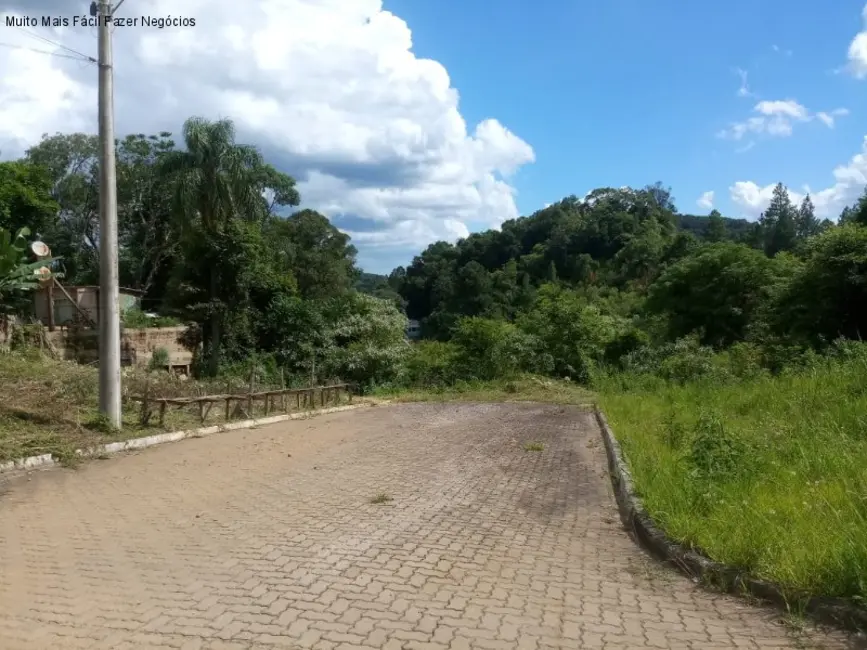 Foto 3 de Terreno / Lote à venda, 360m2 em Nova Petropolis - RS
