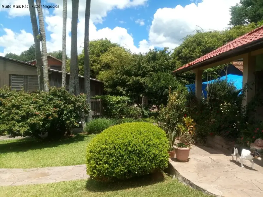 Casa com 5 quartos à venda, 348m2 em Nova Petropolis - RS - imagem 2 Foto 2 de Casa com 5 quartos à venda, 348m2 em Nova Petropolis - RS