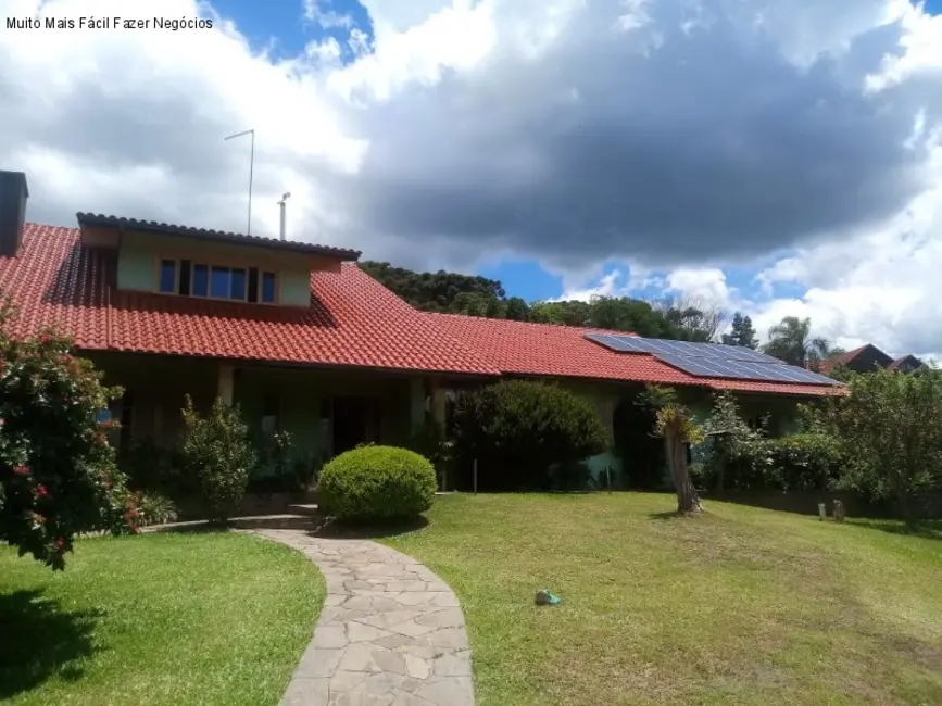 Casa com 5 quartos à venda, 348m2 em Nova Petropolis - RS - imagem 1 Foto 1 de Casa com 5 quartos à venda, 348m2 em Nova Petropolis - RS