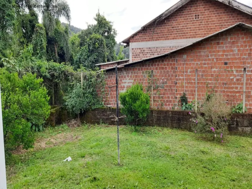 Foto 3 de Casa com 2 quartos à venda, 70m2 em Nova Petropolis - RS