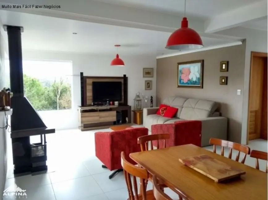 Casa com 2 quartos à venda, 193m2 em Nova Petropolis - RS - imagem 5 Foto 5 de Casa com 2 quartos à venda, 193m2 em Nova Petropolis - RS