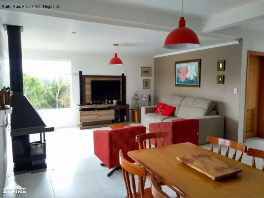 Casa com 2 quartos à venda, 193m2 em Nova Petropolis - RS - imagem 4 Foto 4 de Casa com 2 quartos à venda, 193m2 em Nova Petropolis - RS