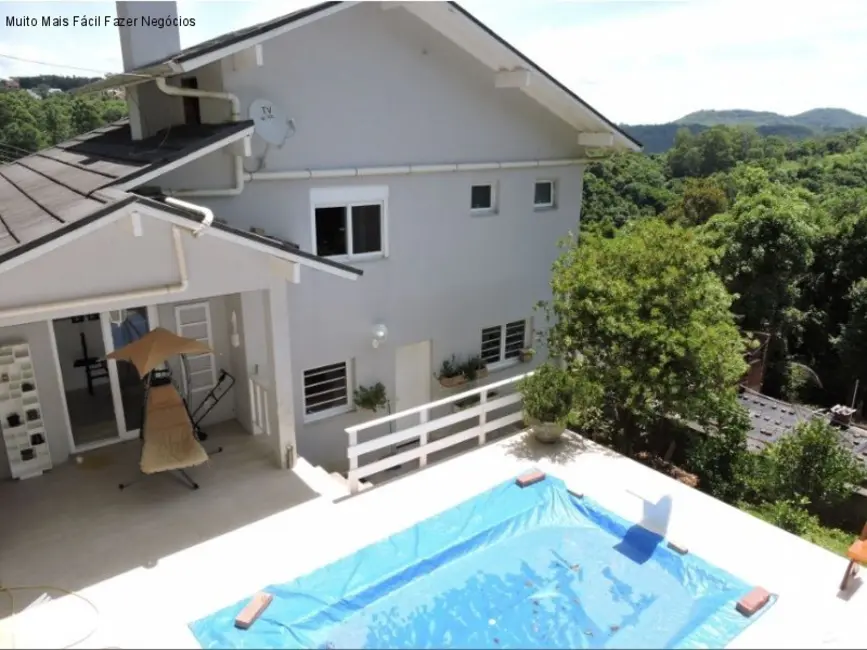 Casa com 2 quartos à venda, 193m2 em Nova Petropolis - RS - imagem 1 Foto 1 de Casa com 2 quartos à venda, 193m2 em Nova Petropolis - RS