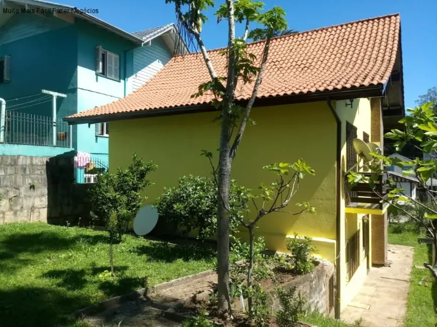 Casa com 3 quartos à venda, 164m2 em Nova Petropolis - RS - imagem 6 Foto 6 de Casa com 3 quartos à venda, 164m2 em Nova Petropolis - RS