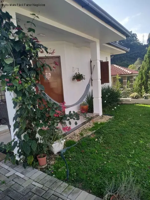 Foto 2 de Casa com 2 quartos à venda, 64m2 em Nova Petropolis - RS