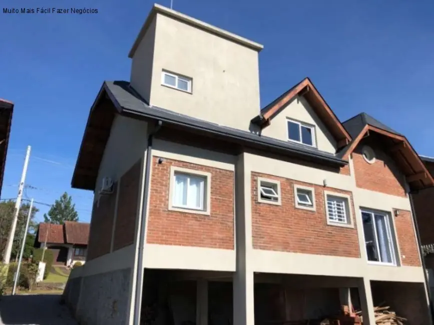 Foto 3 de Casa com 2 quartos à venda, 154m2 em Nova Petropolis - RS