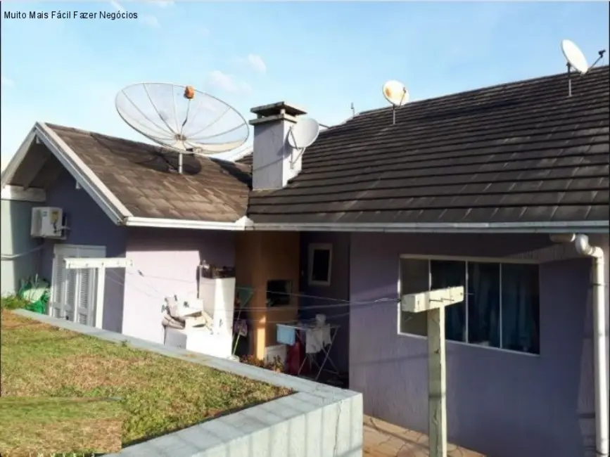 Casa com 3 quartos à venda, 190m2 em Nova Petropolis - RS - imagem 8 Foto 8 de Casa com 3 quartos à venda, 190m2 em Nova Petropolis - RS
