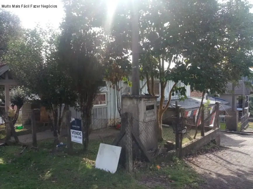 Foto 2 de Terreno / Lote à venda, 378m2 em Gramado - RS
