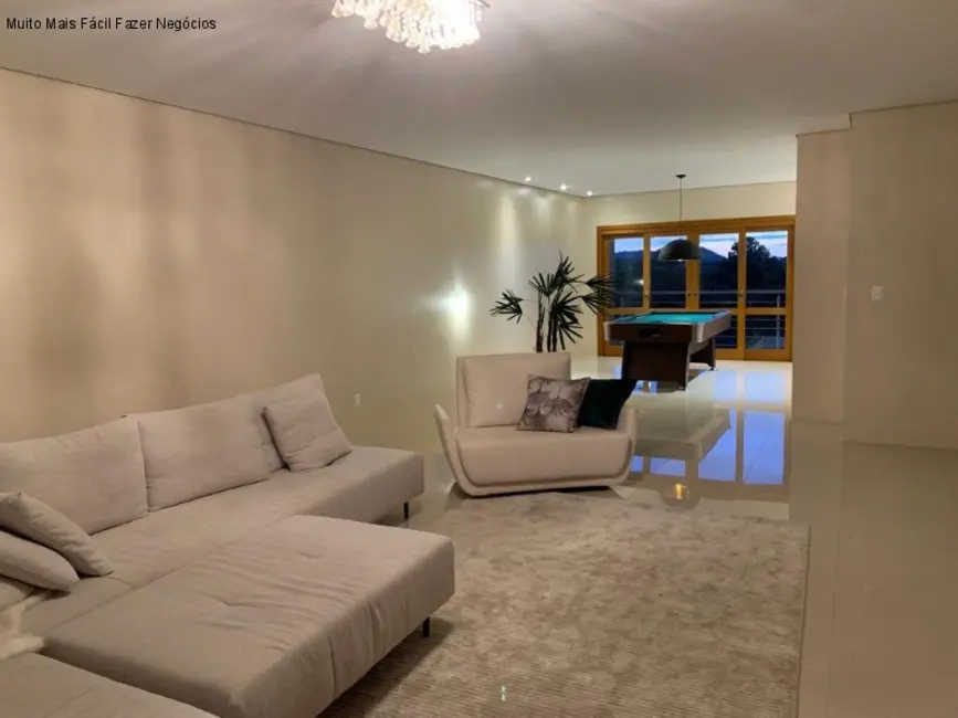 Casa com 4 quartos à venda, 358m2 em Nova Petropolis - RS - imagem 3 Foto 3 de Casa com 4 quartos à venda, 358m2 em Nova Petropolis - RS