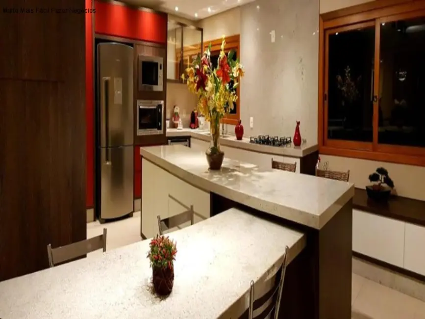 Casa com 4 quartos à venda, 358m2 em Nova Petropolis - RS - imagem 8 Foto 8 de Casa com 4 quartos à venda, 358m2 em Nova Petropolis - RS