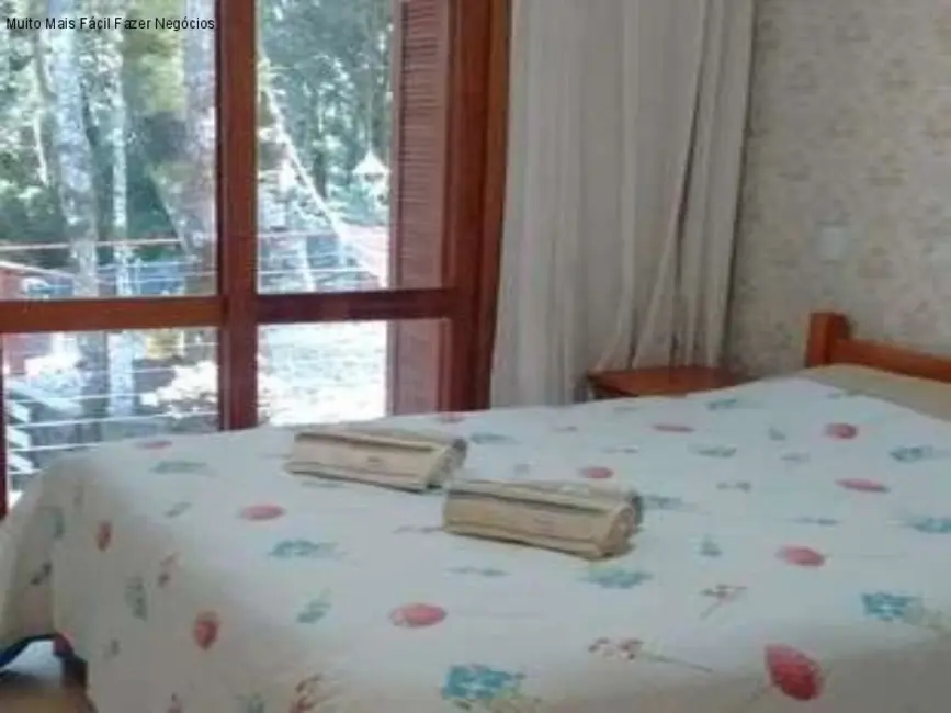 Foto 3 de Casa de Condomínio com 3 quartos à venda, 160m2 em Gramado - RS